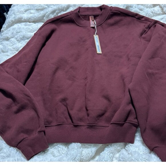 SKIMS Cotton Fleece Crew Oxblood NWT XXS - Picture 3 of 4